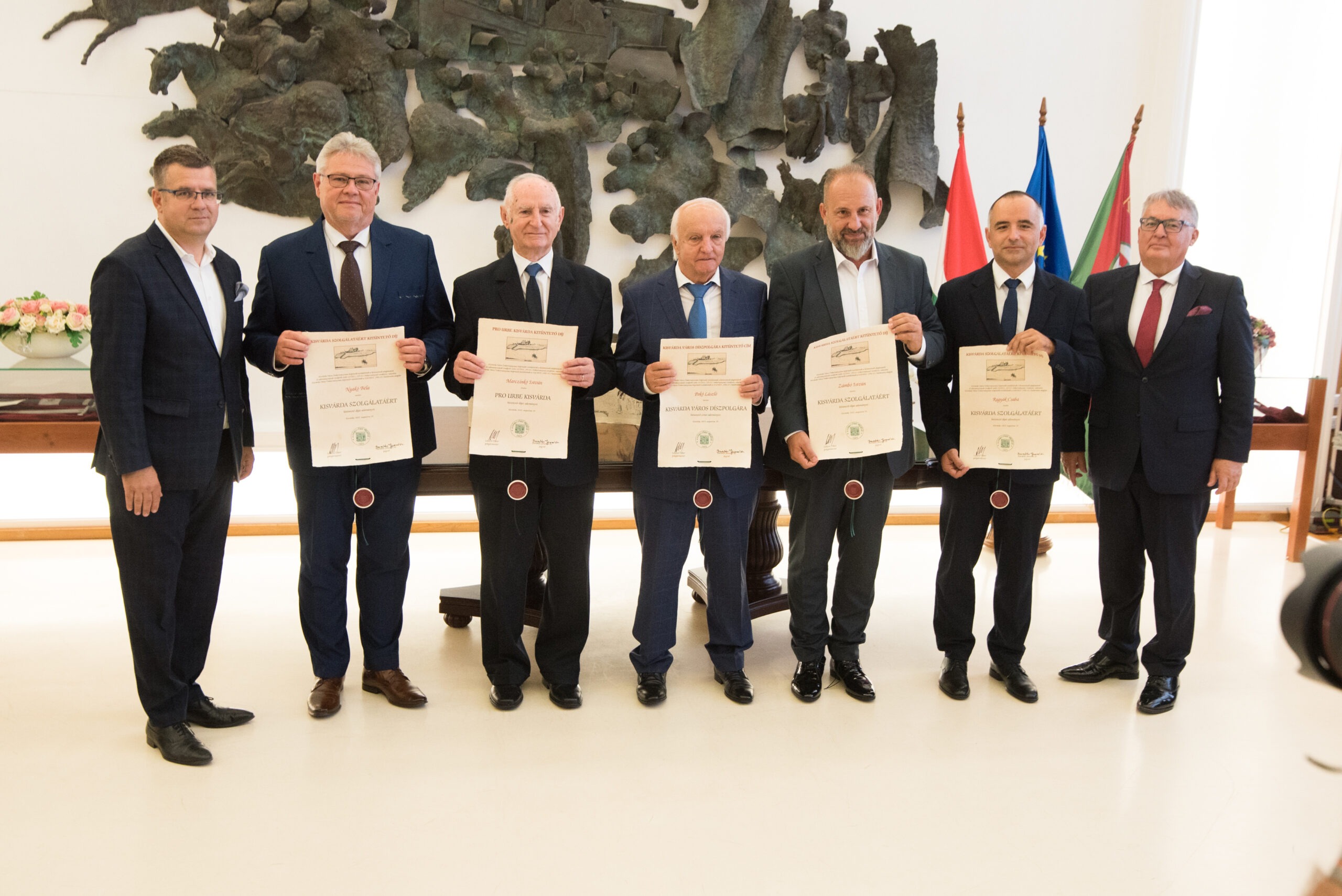 Ők kapták a városi kitüntetéseket Magyarország születésnapján