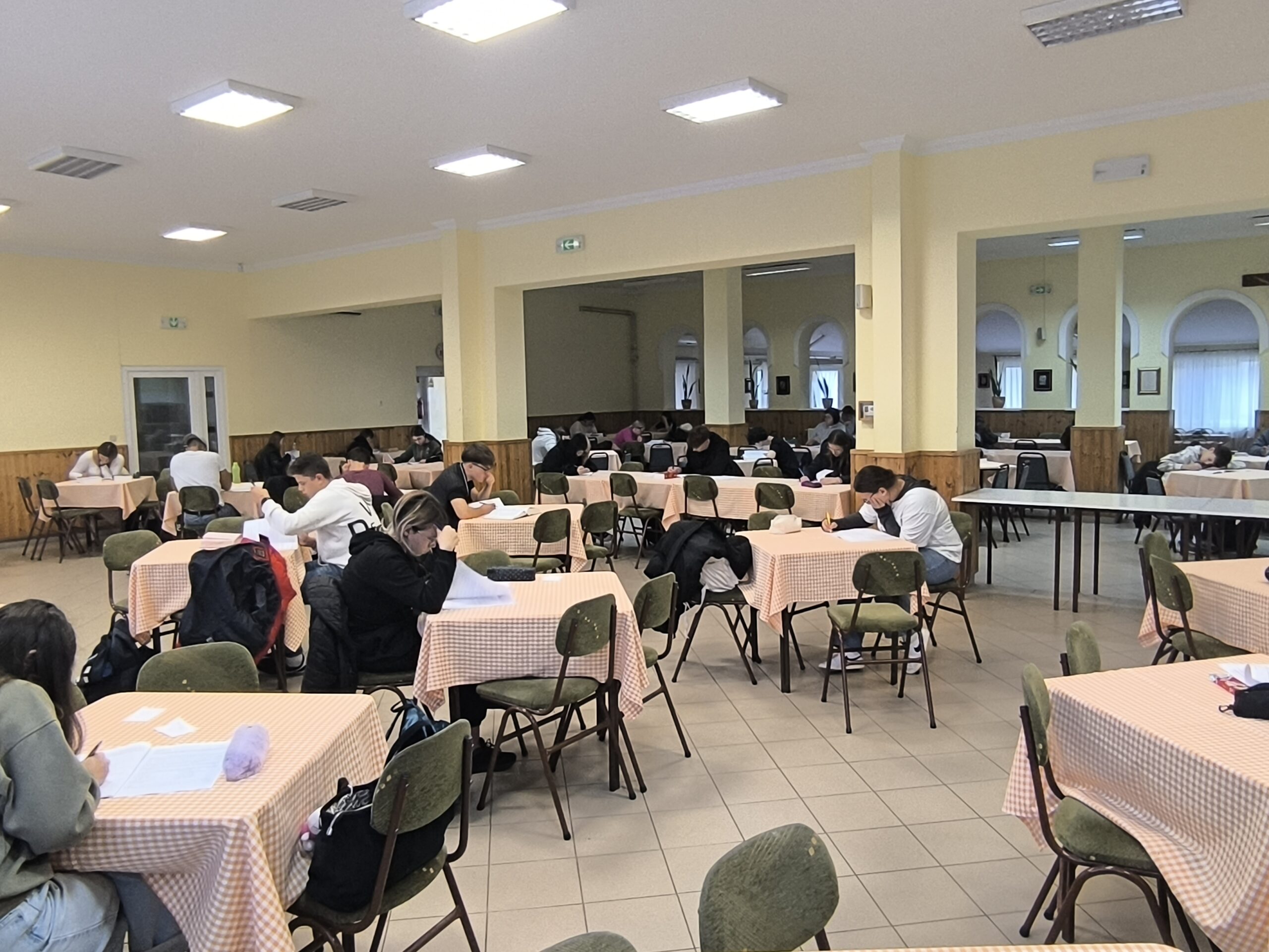 Próbanyelvvizsga a Szent Lászlóban