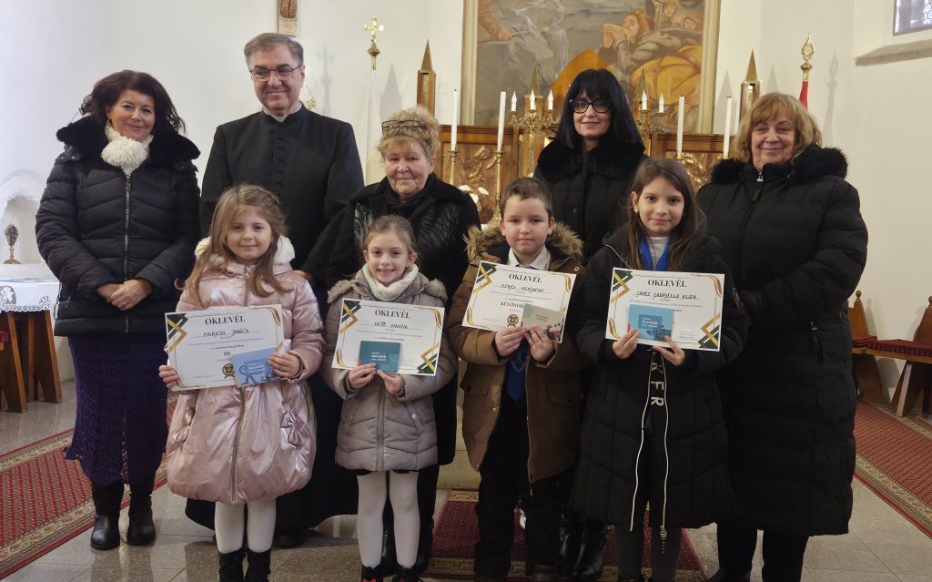 Különleges szavalóverseny a Szent Lászlóban