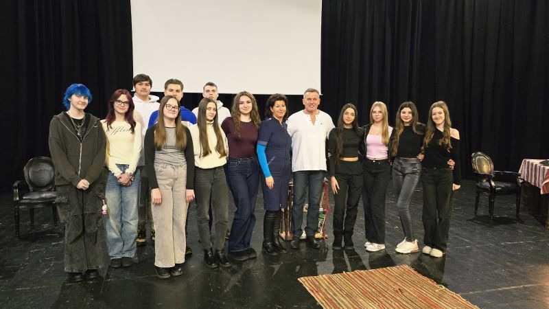 „Szerelmem Erdély” – rendhagyó irodalomóra Rékasi Károllyal