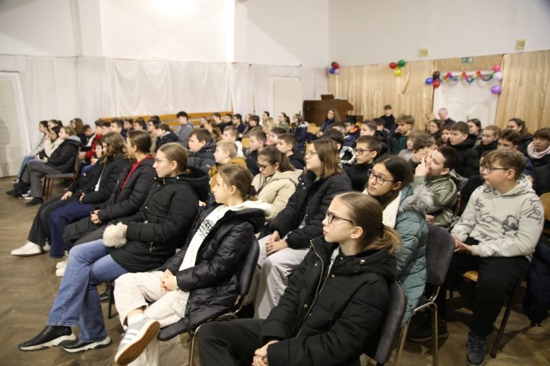 Biztonságos internet nap a Szent Lászlóban