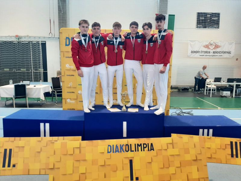 Országos bajnok lett a Besi tornacsapata!