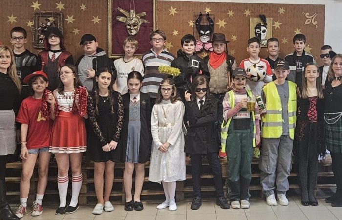 Farsangi mulatság az alsó tagozaton