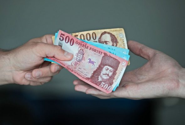 Ekkor fizetik a gyermekvédelmi támogatást