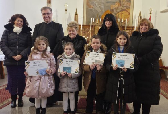 Különleges szavalóverseny a Szent Lászlóban