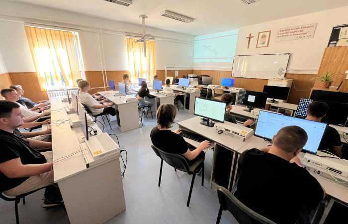 Újabb fejlesztések a Szent László Katolikus Intézményben