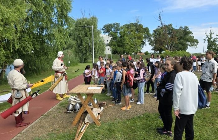 Nyílzápor és hagyományőrzés a Várkertben