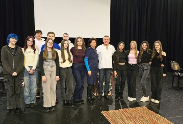 „Szerelmem Erdély” – rendhagyó irodalomóra Rékasi Károllyal