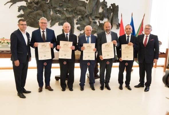 Ők kapták a városi kitüntetéseket Magyarország születésnapján