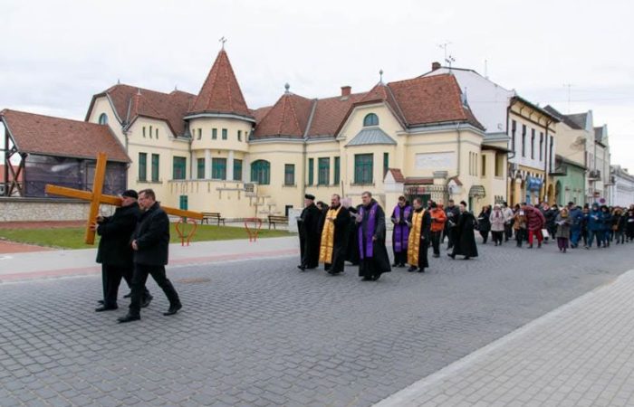 Ökumenikus keresztút – közös imádság és elcsendesedés