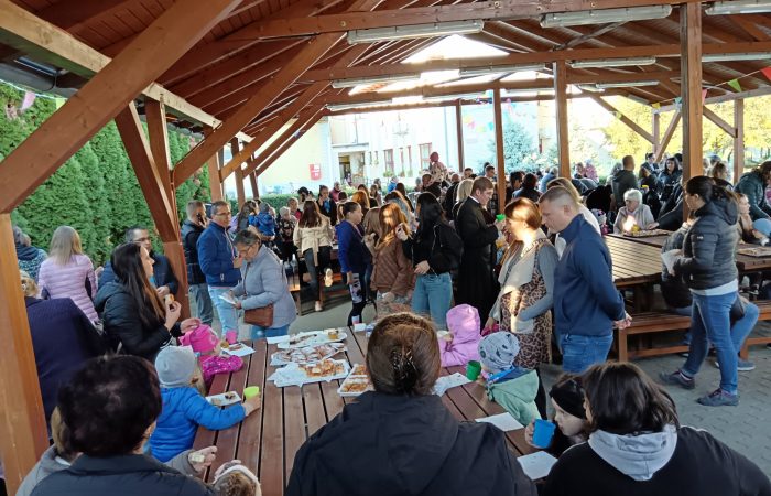 Termésáldás a Szent László Óvodában és Bölcsődében