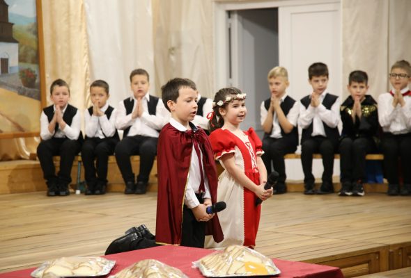 Jóban és rosszban is legyetek szentéletűek!