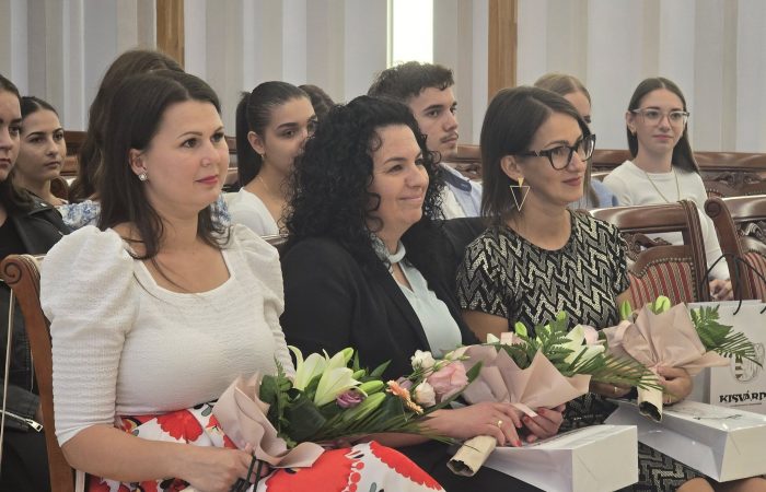 Polgármesteri elismerés a besis diákoknak és tanáraiknak