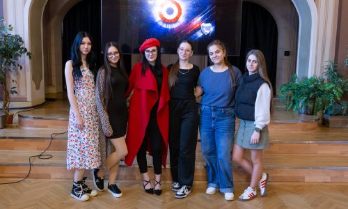 Francia hangulat, tehetség és kreativitás a Besiben