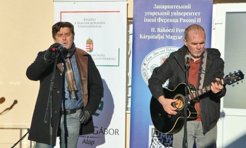 Cipő Emlékházat és zenei stúdiót avattak Kisgejőcön