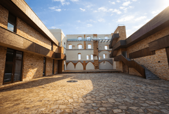 Ha a múlt hívna, felvennéd? Lépj be egy időkapun!