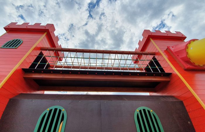 Újra használható a várkerti játszóvár!