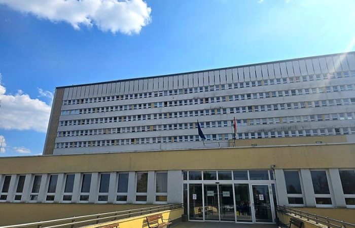 Újabb mérföldkő Kisvárdán: közel 1,9 milliárd forintos fejlesztés a kórházban!