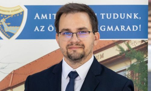 Szavazzunk DR. KONCZ GÁBOR főigazgatóra!