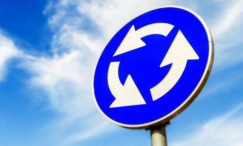 Kezdődik az új körforgalom építése Kisvárdán