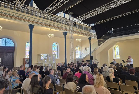 A múlt fájdalmát nem változtathatjuk meg, de a mártírok emlékét őrizhetjük!