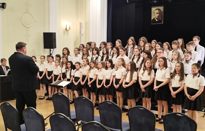 Éneklő ifjúság Egerben