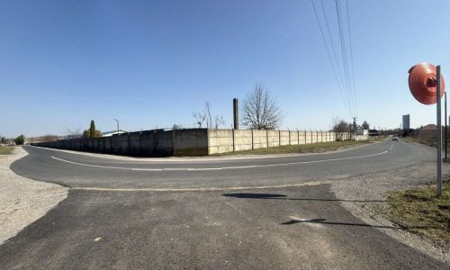 Folyamatos az utak, járdák felújítása