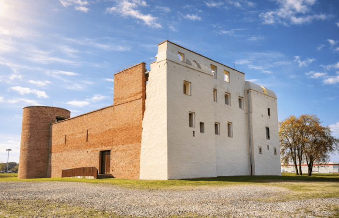 Nincs szezon! Nincs lakat! Egész évben VÁR!